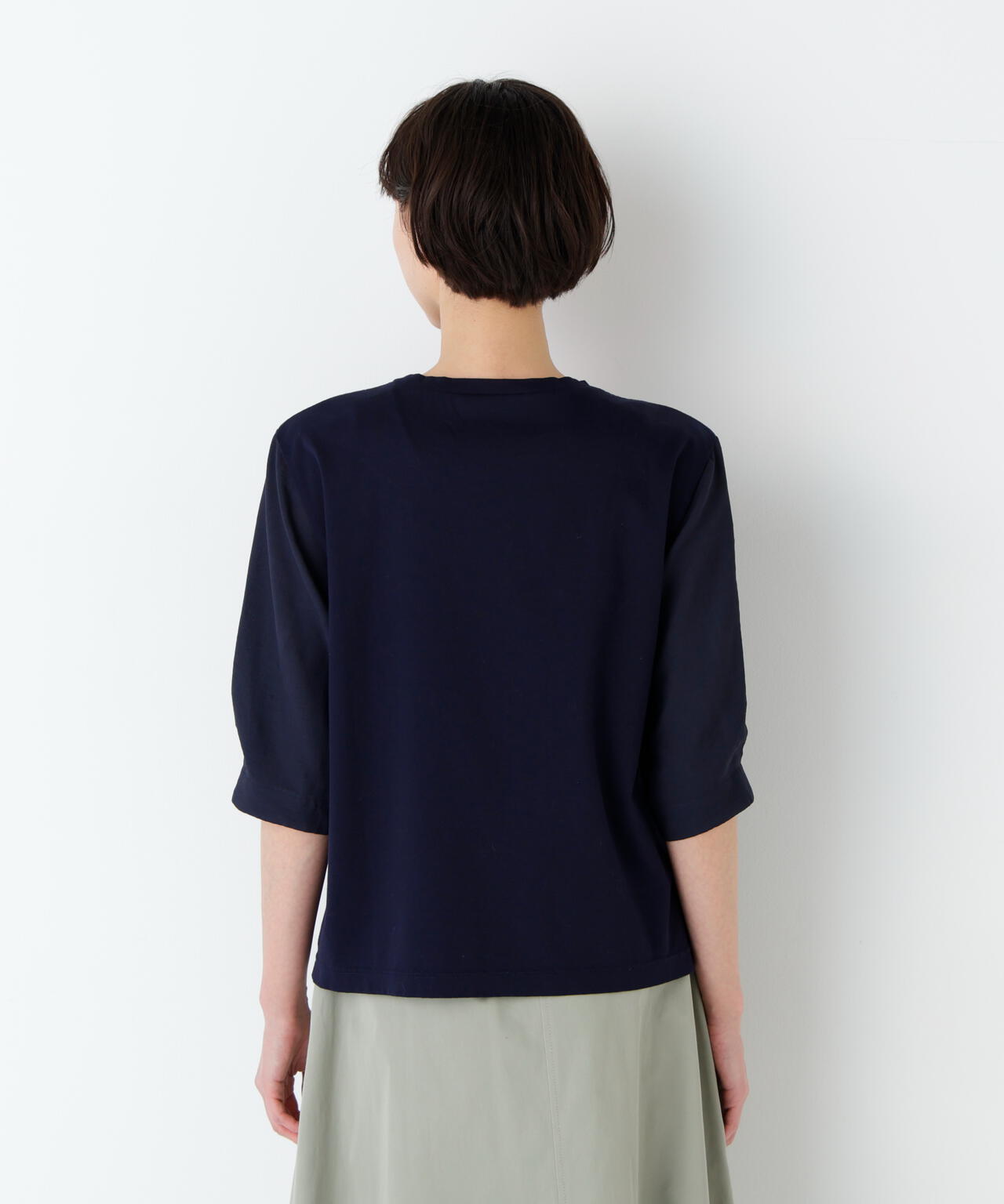 身長168cm B76 W58 H86 着用サイズ:M