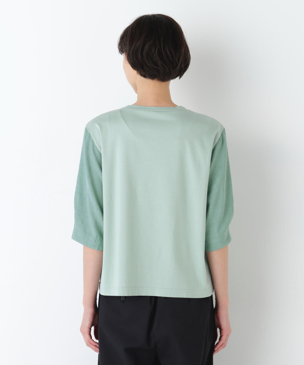 身長168cm B76 W58 H86 着用サイズ:M