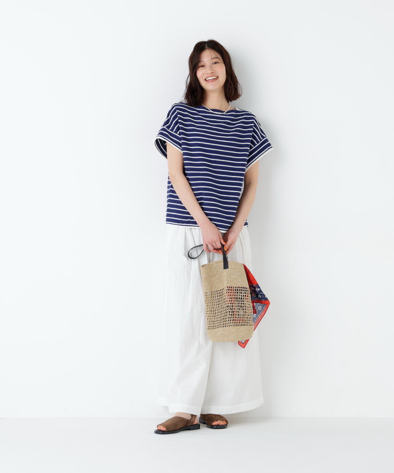 身長168cm B82 W59 H88 着用サイズ:M