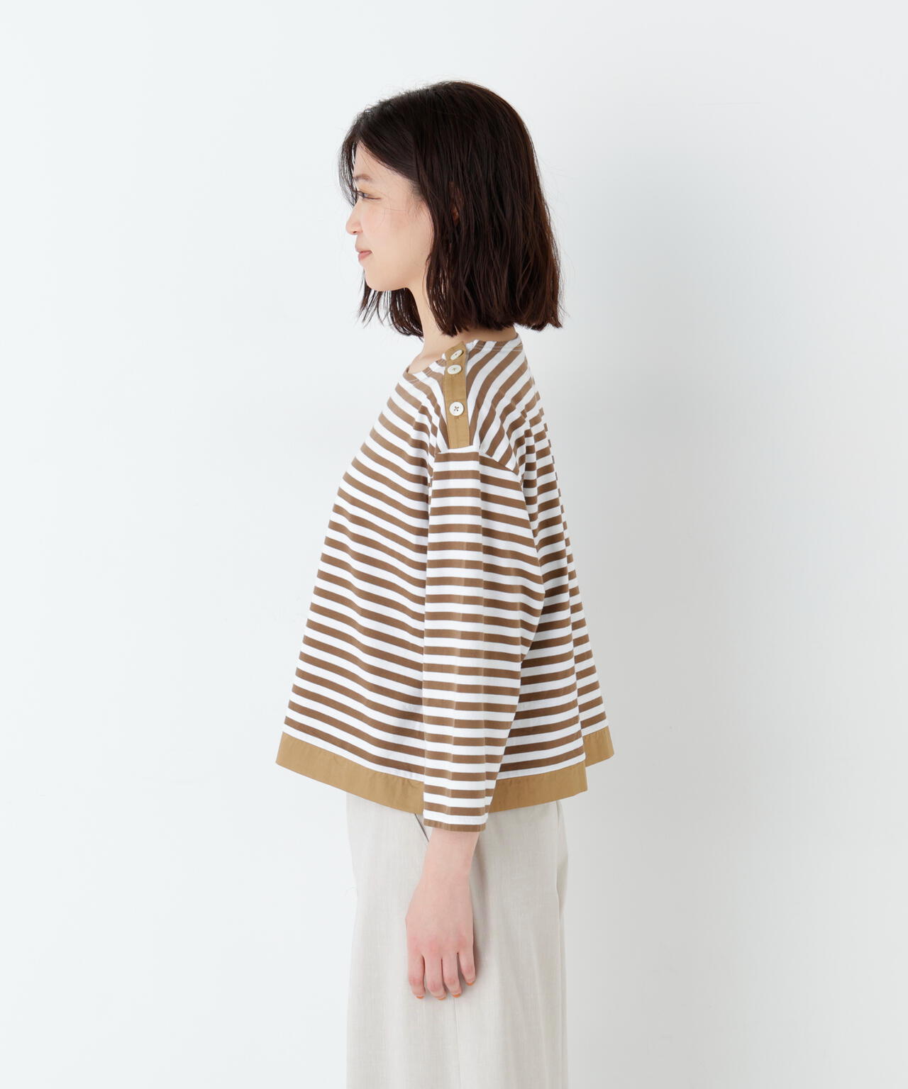 身長168cm B82 W59 H88 着用サイズ:M