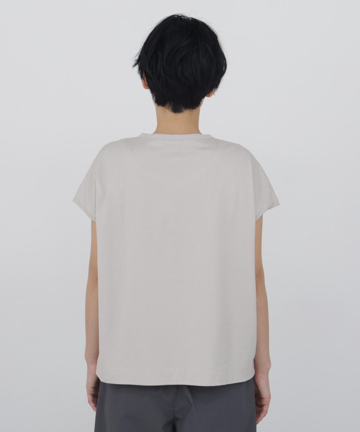 166cm B/78 W/58 H/86 着用サイズ:M
