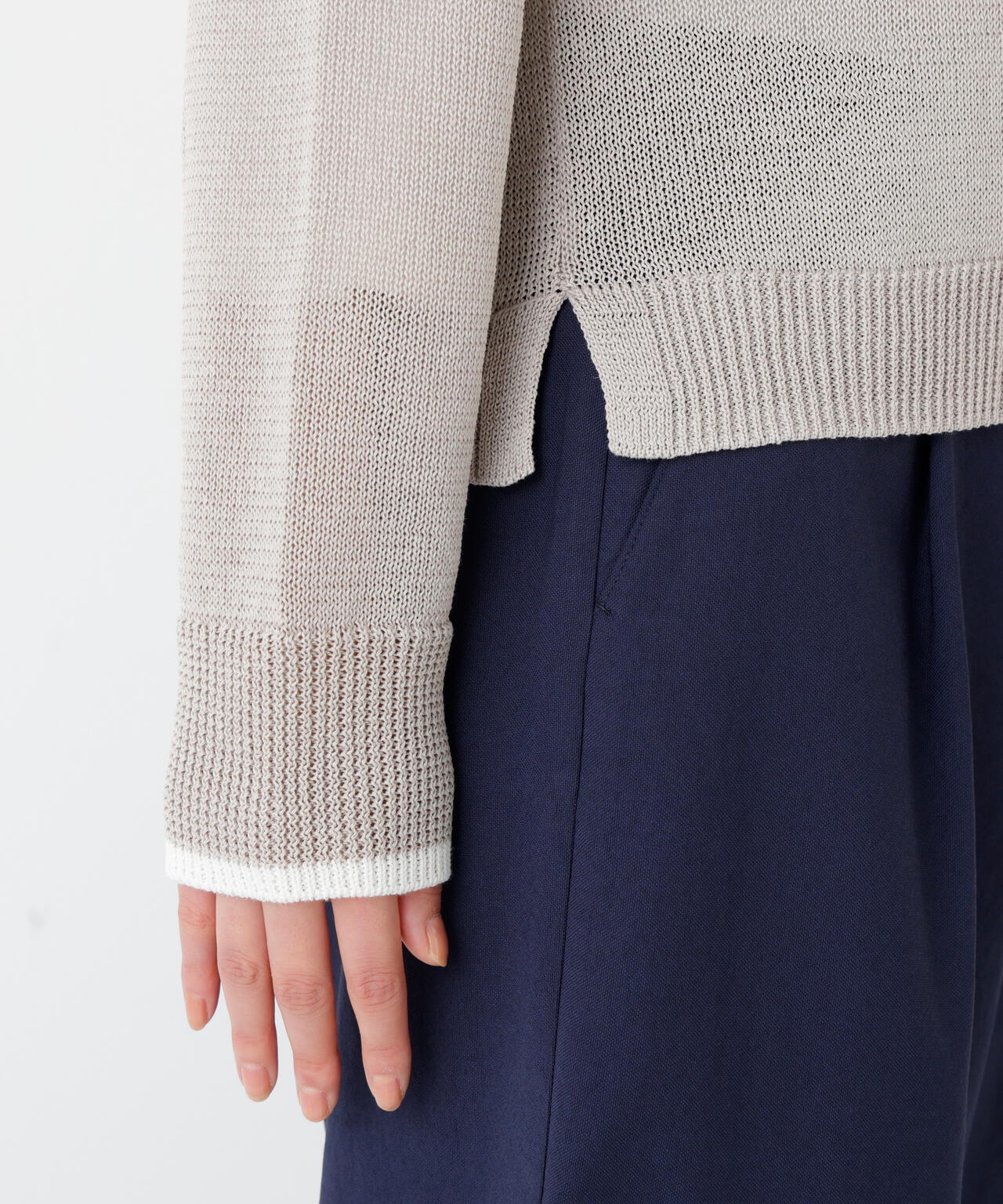 ミドルゲージギマクルーネックカーディガン