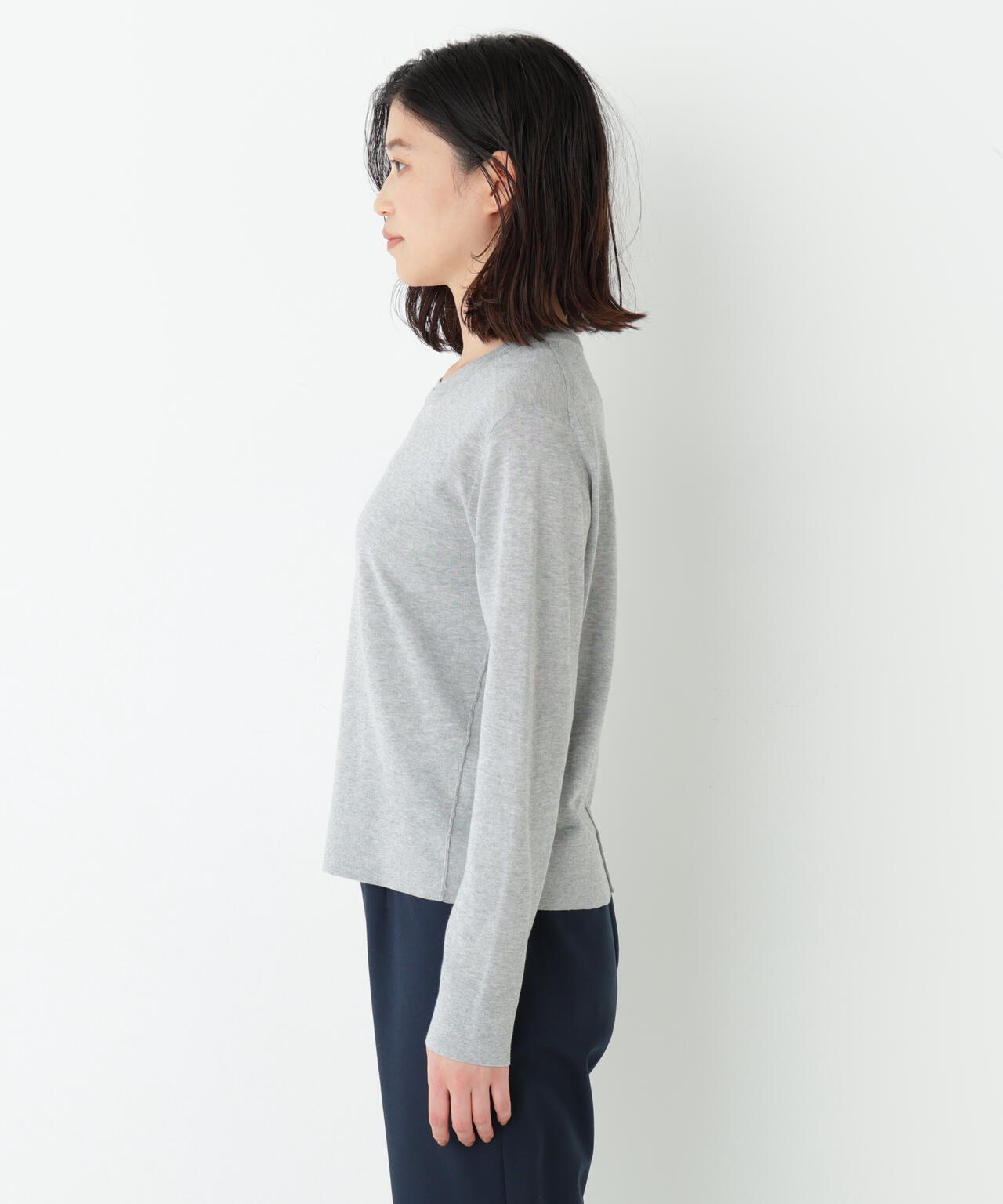 ネックダブルプルオーバーニット