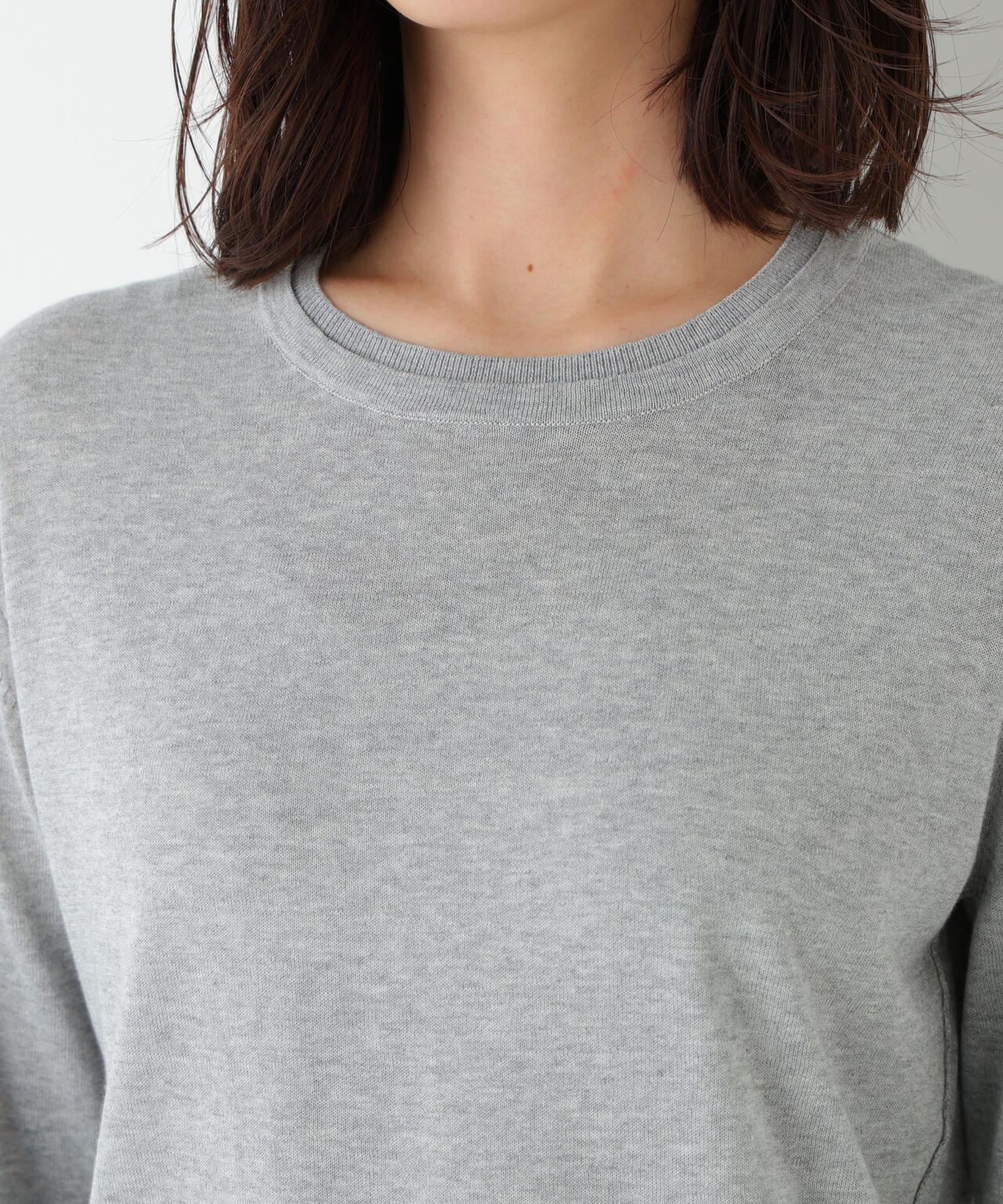 ネックダブルプルオーバーニット