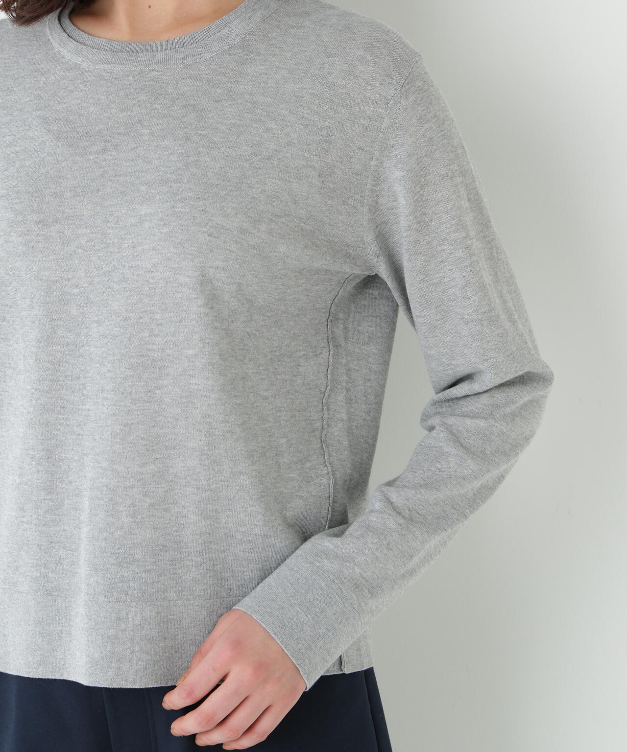 ネックダブルプルオーバーニット