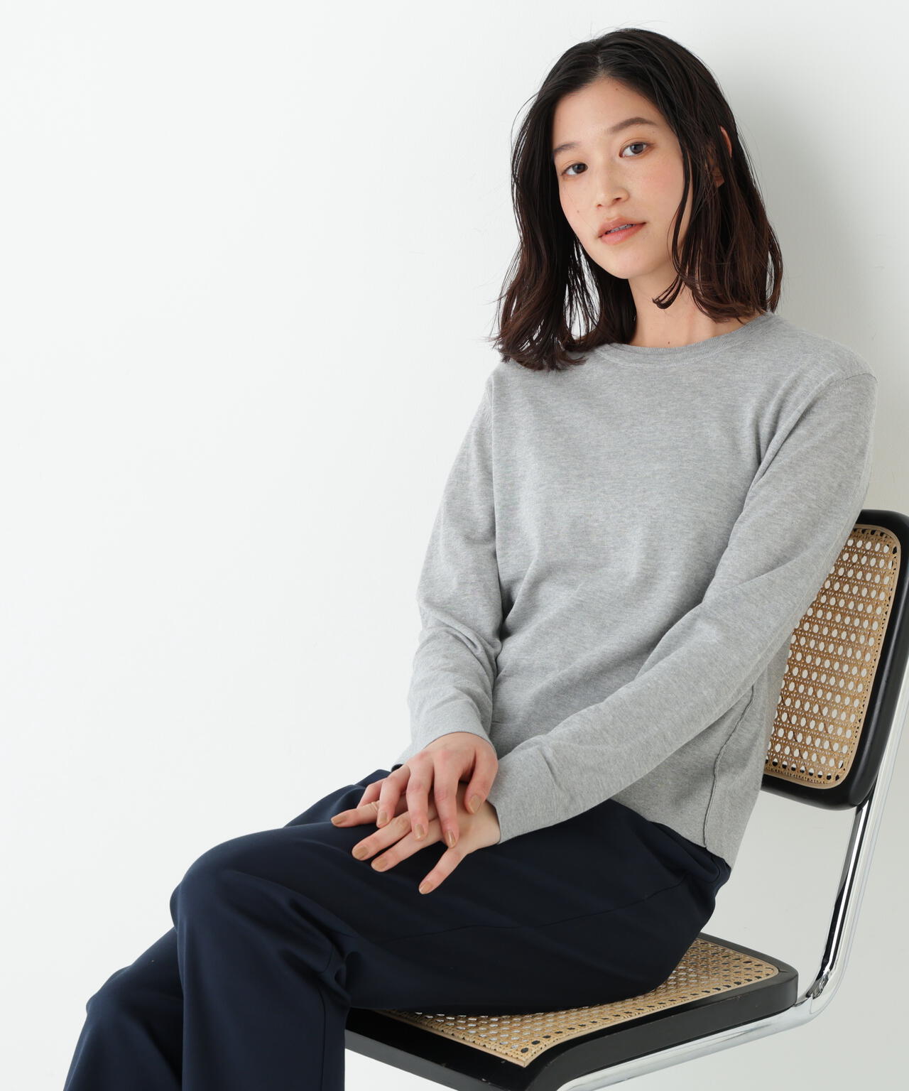 ネックダブルプルオーバーニット