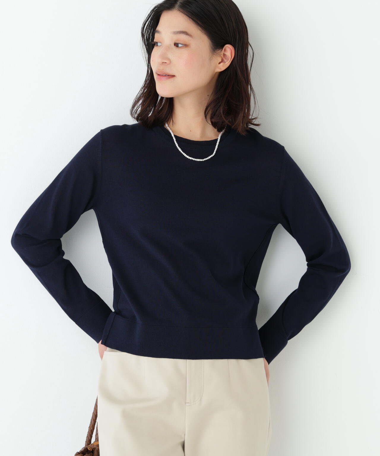 ネックダブルプルオーバーニット