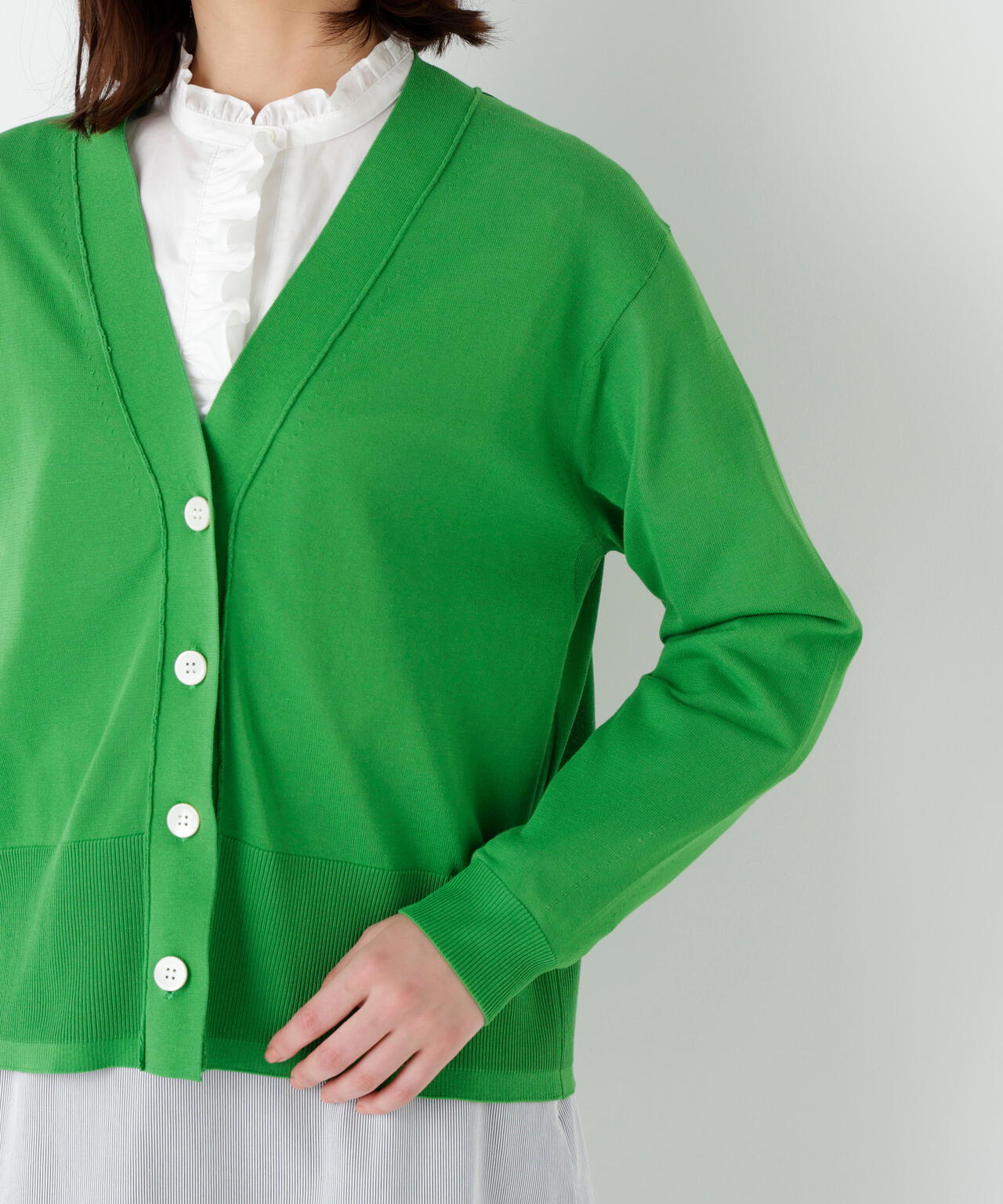 アイレットVネックカーディガン