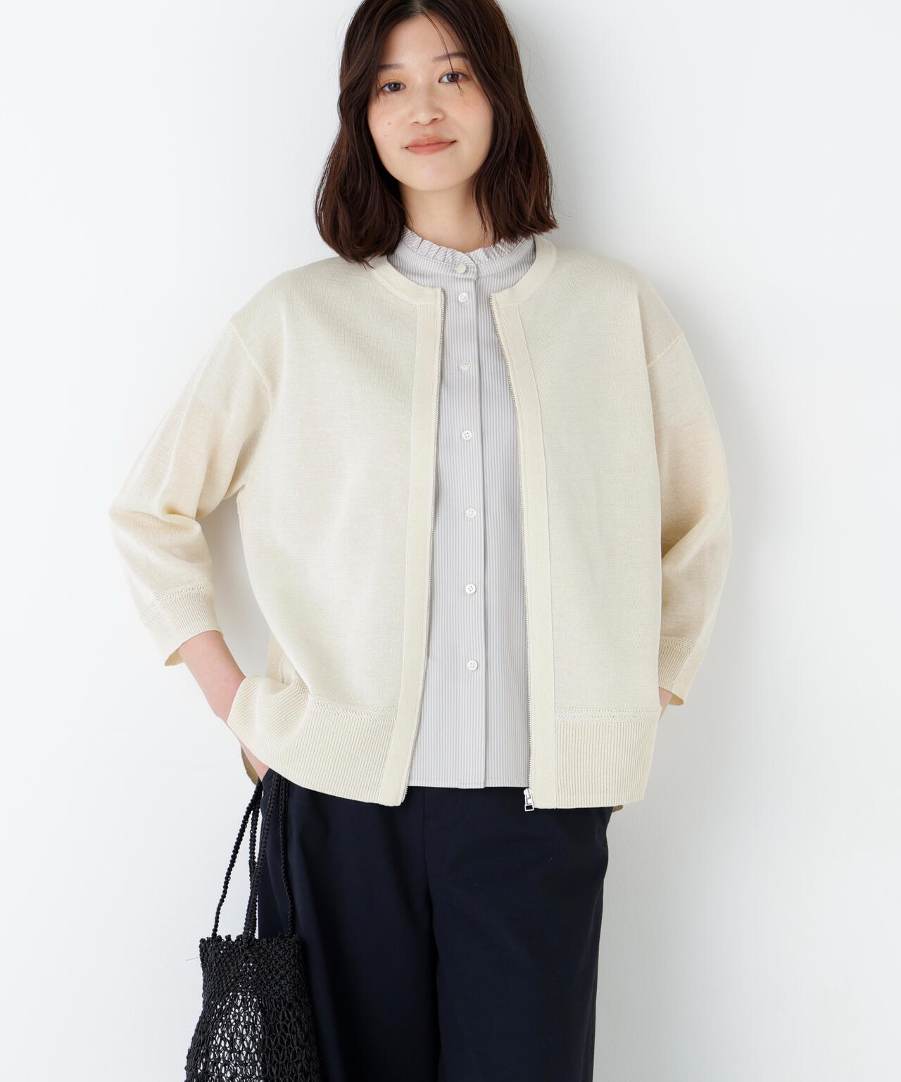身長168cm B82 W59 H88 着用サイズ:M