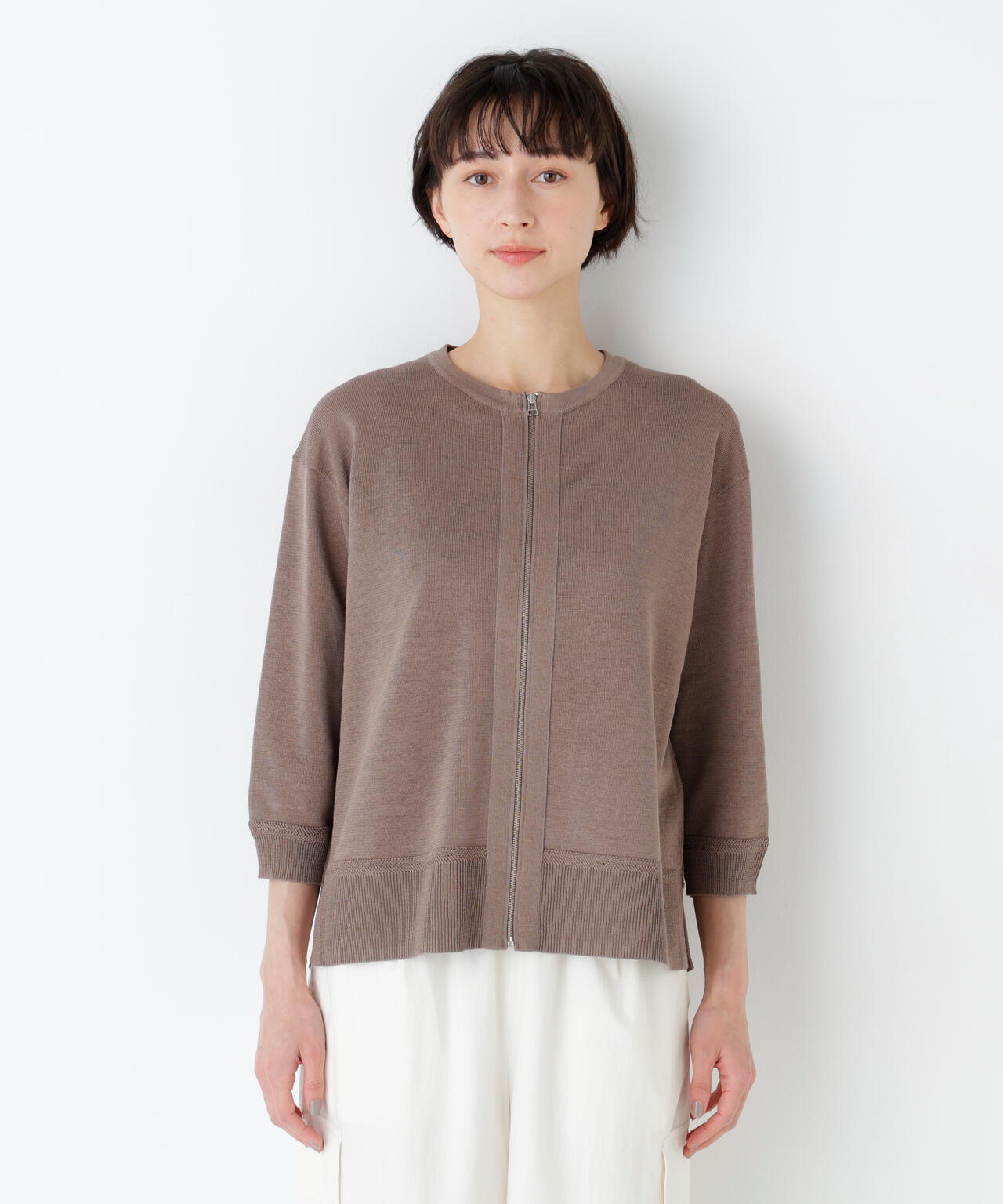 身長168cm B76 W58 H86 着用サイズ:M