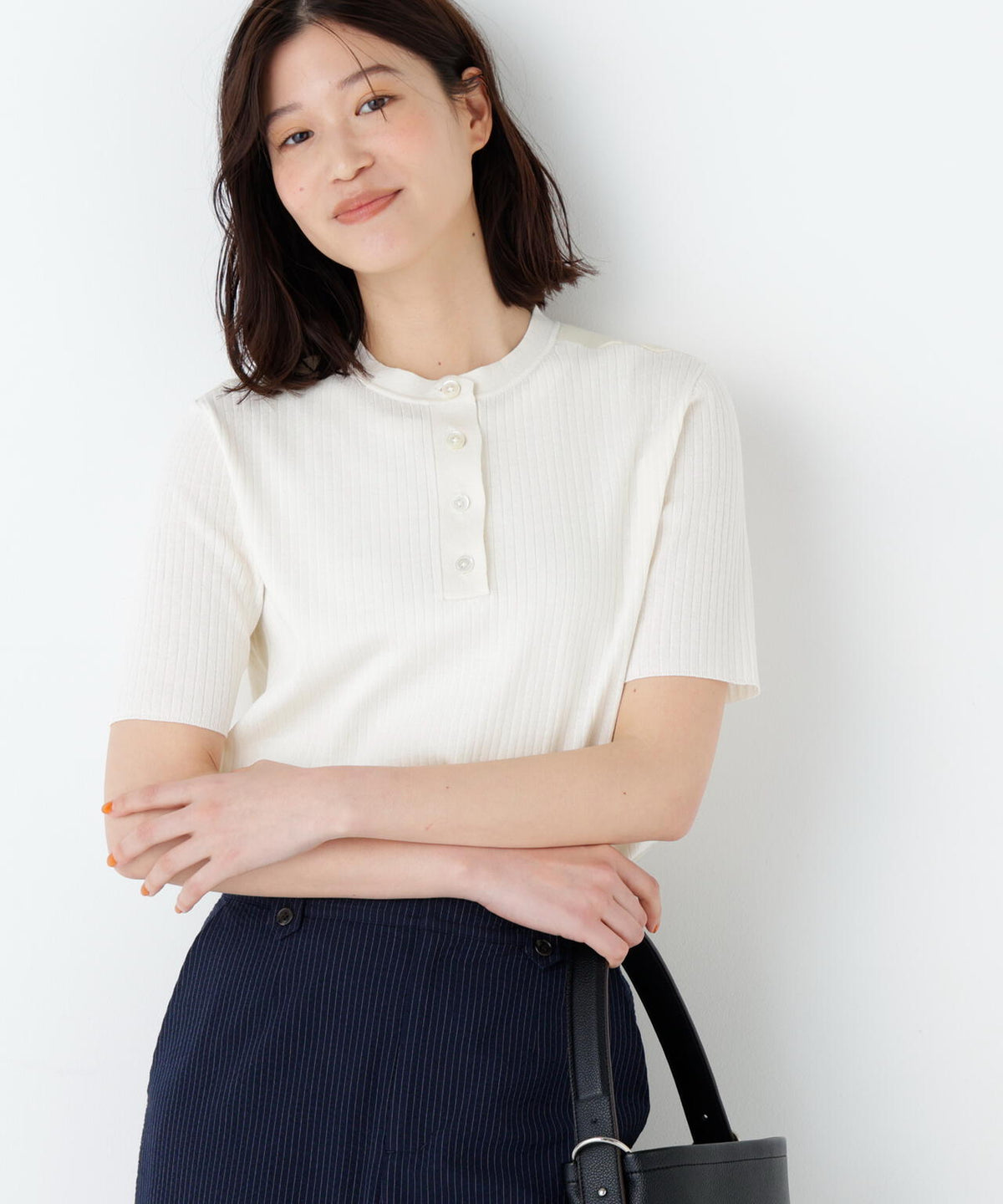 身長168cm B82 W59 H88 着用サイズ:M