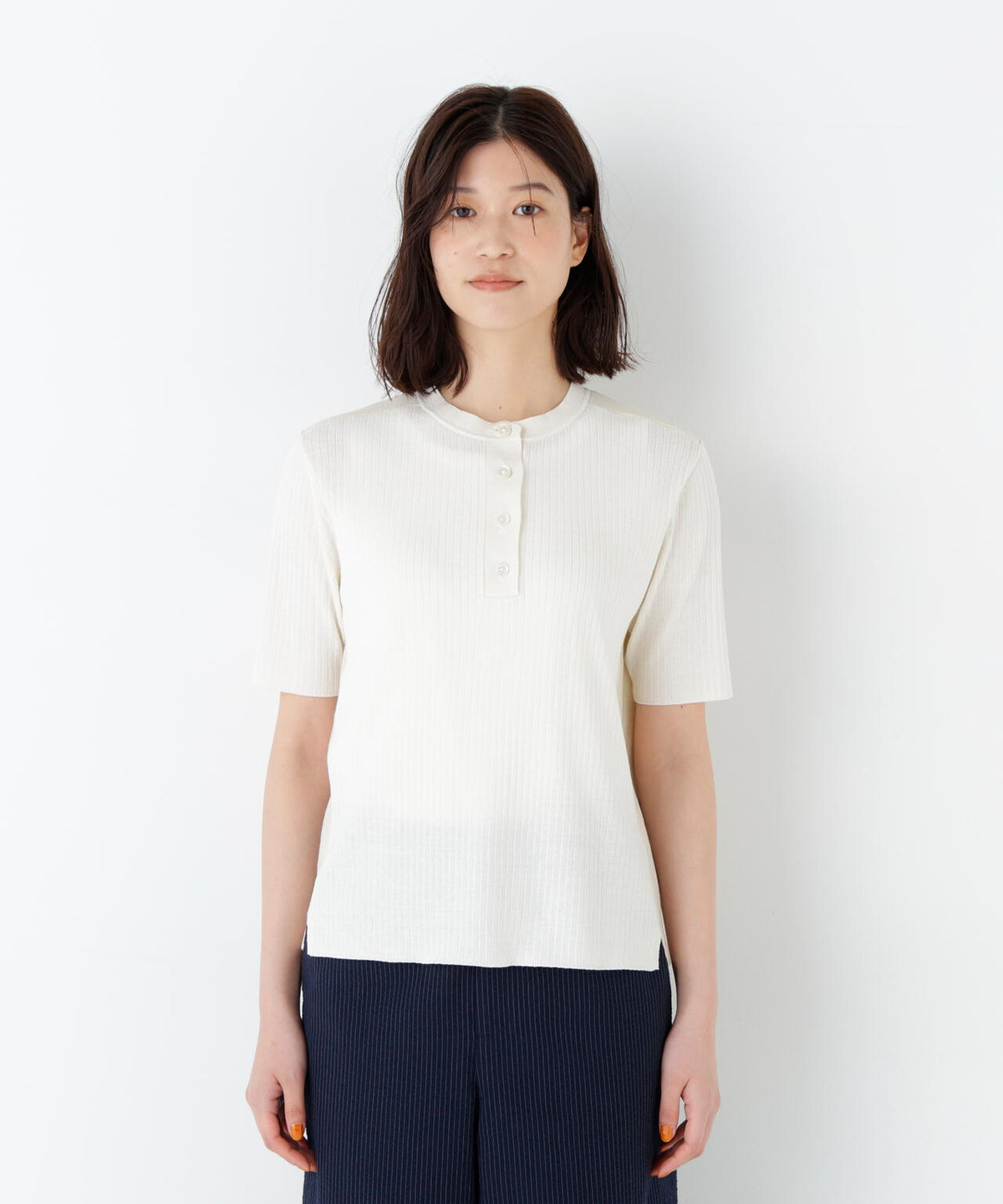 身長168cm B82 W59 H88 着用サイズ:M