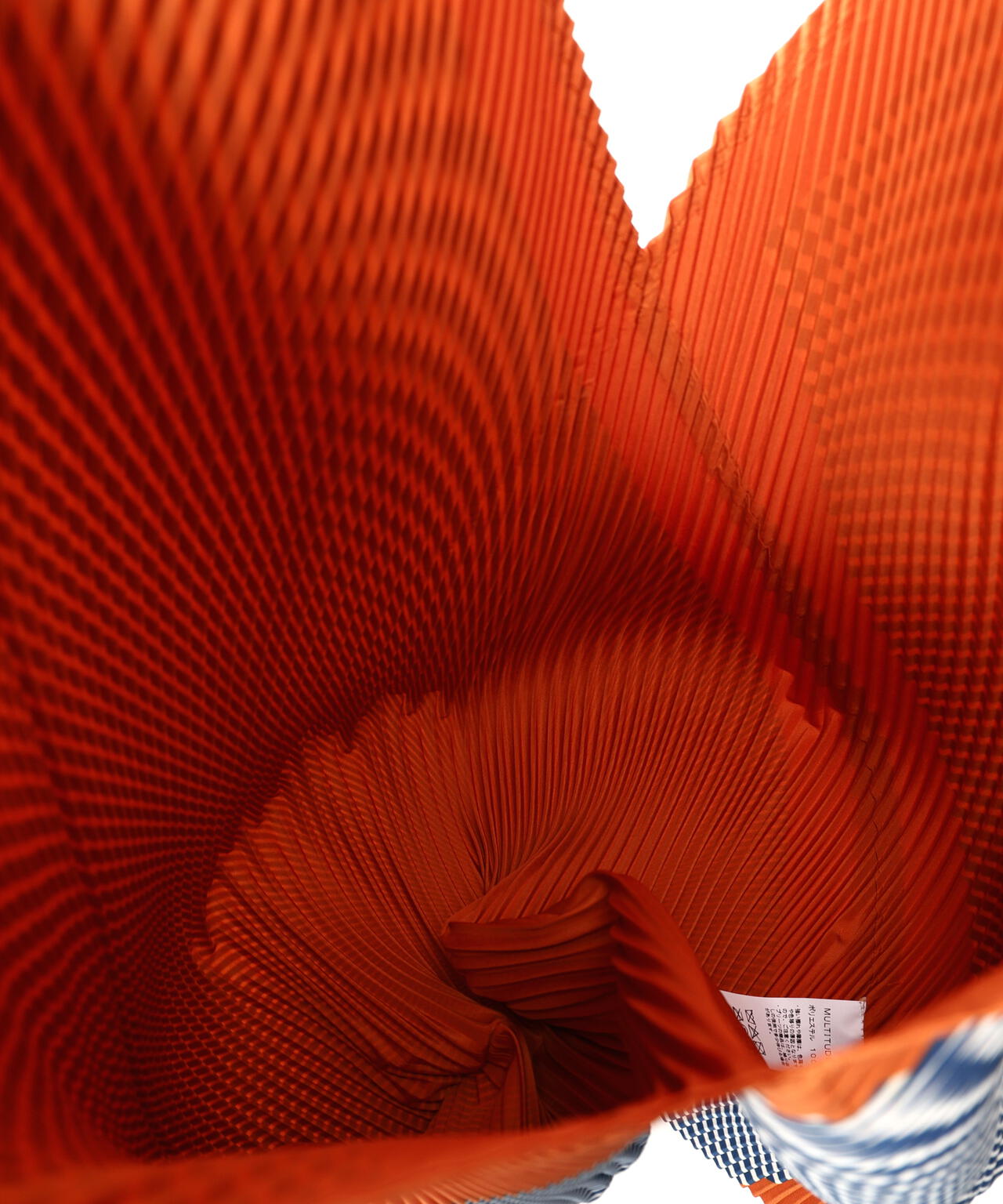 【MULTITUDES】プリーツYバッグ