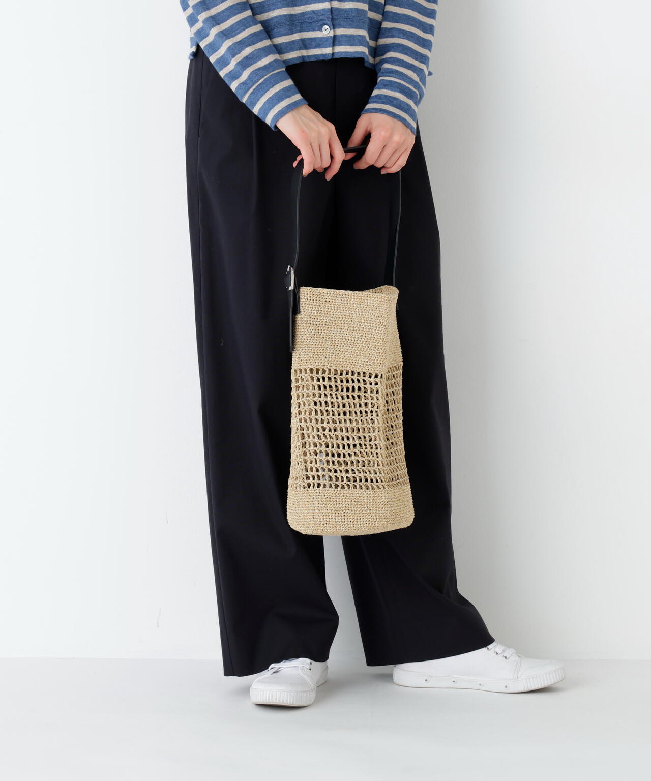 身長168cm B76 W58 H86 着用サイズ:-