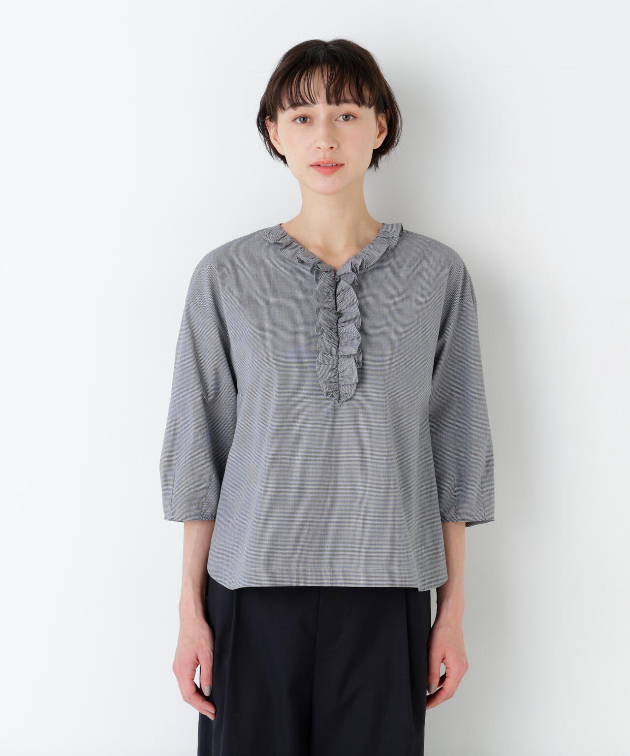 《大人気!追加入荷 / 洗える》ウォッシュドタイプライターフリルブラウス