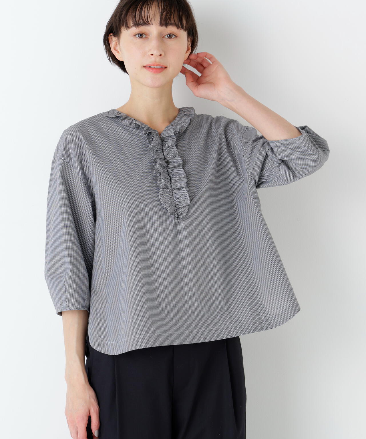 《大人気!追加入荷 / 洗える》ウォッシュドタイプライターフリルブラウス