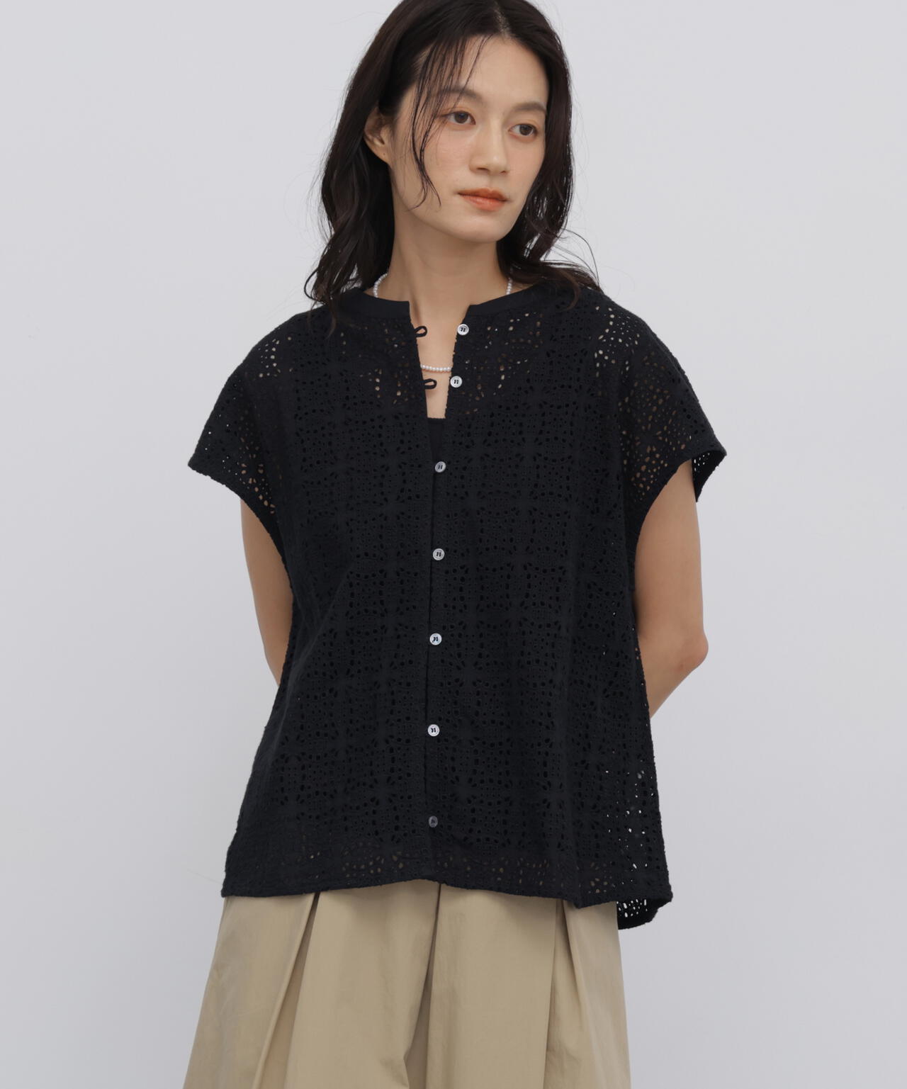 165cm/B:77cm/W:57cm/H:79cm 着用サイズ:M
