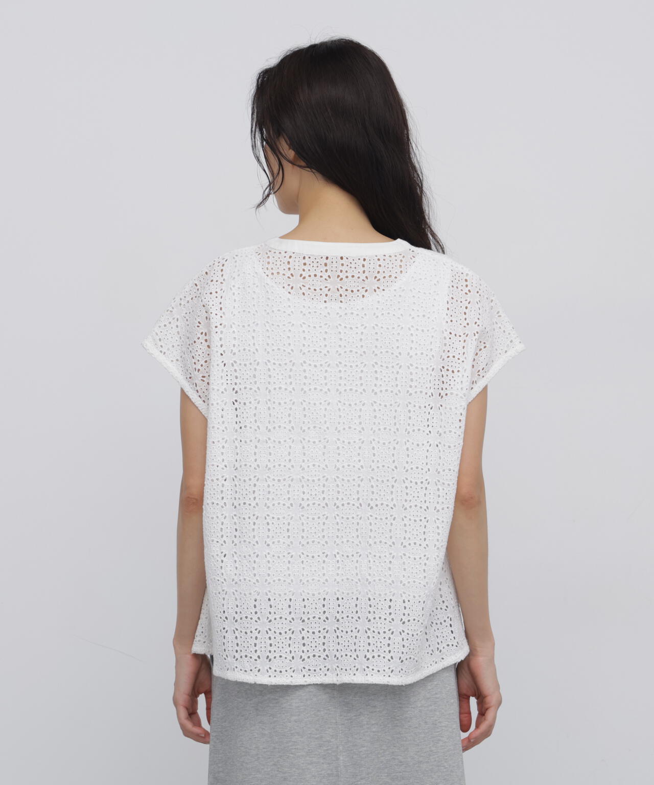 165cm/B:77cm/W:57cm/H:79cm 着用サイズ:M