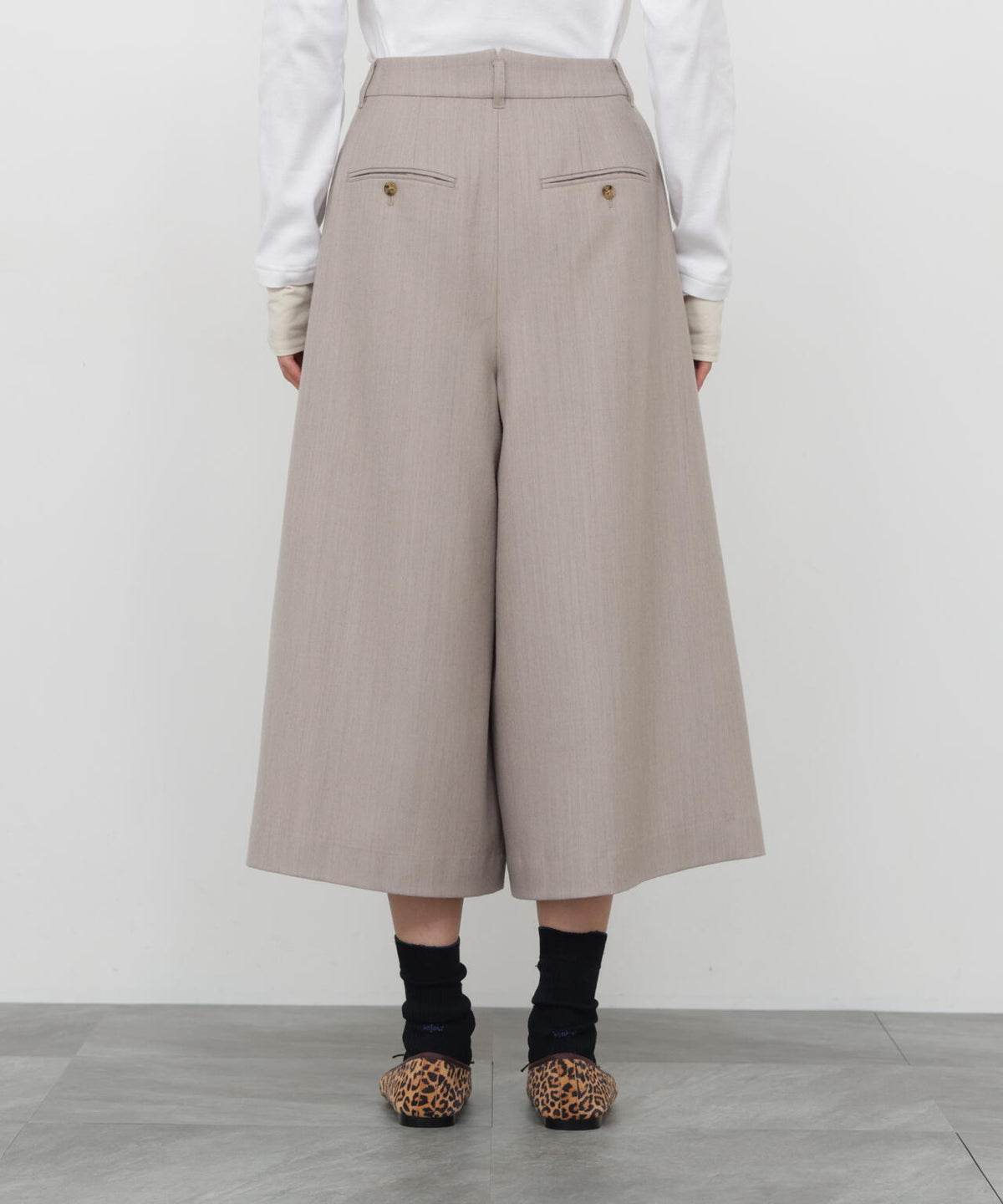 身長168cm B76 W58 H86 着用サイズ:M