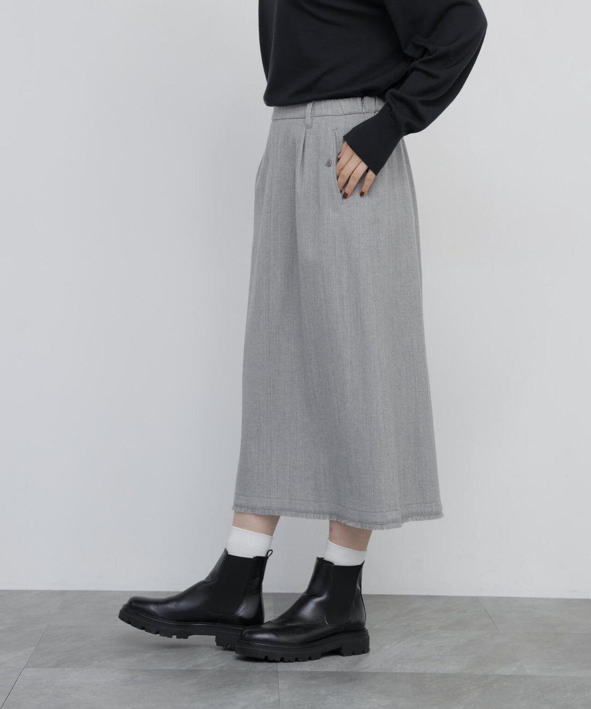 身長168cm B82 W59 H88 着用サイズ:M