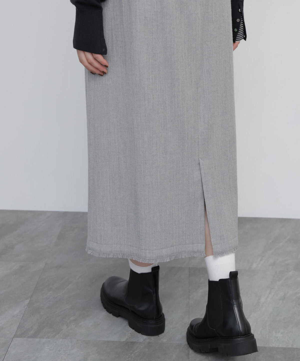 身長168cm B82 W59 H88 着用サイズ:M