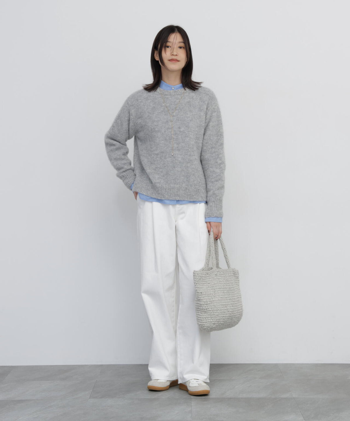 身長168cm B82 W59 H88 着用サイズ:M