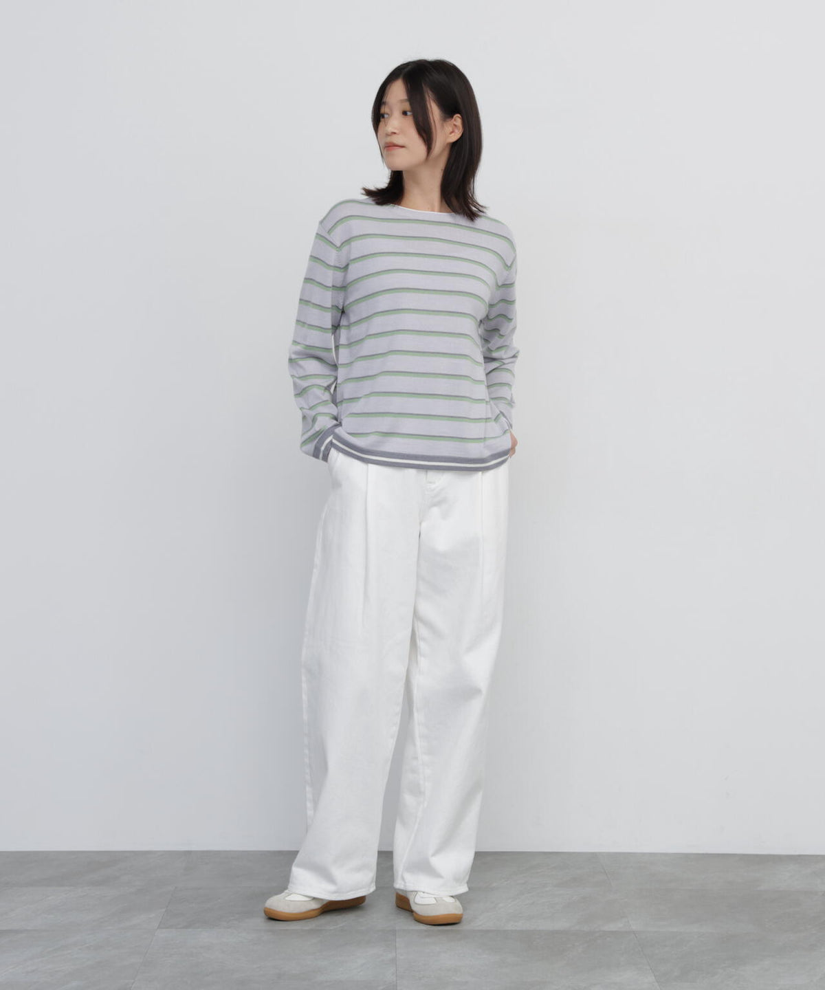 身長168cm B82 W59 H88 着用サイズ:M
