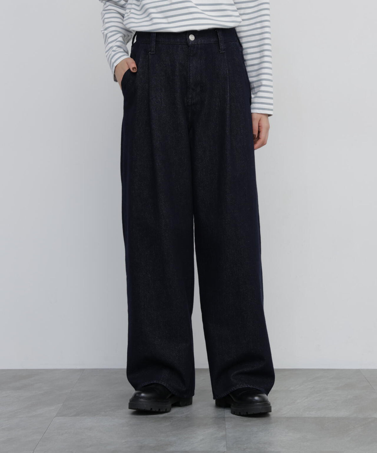 身長168cm B82 W59 H88 着用サイズ:M