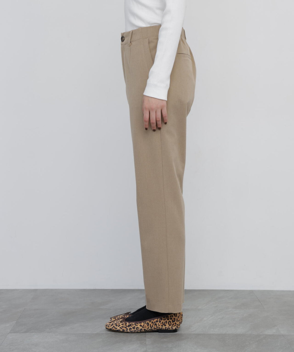 身長168cm B82 W59 H88 着用サイズ:M