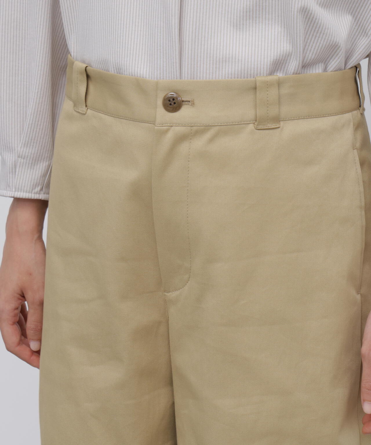 165cm/B:77cm/W:57cm/H:79cm 着用サイズ:M