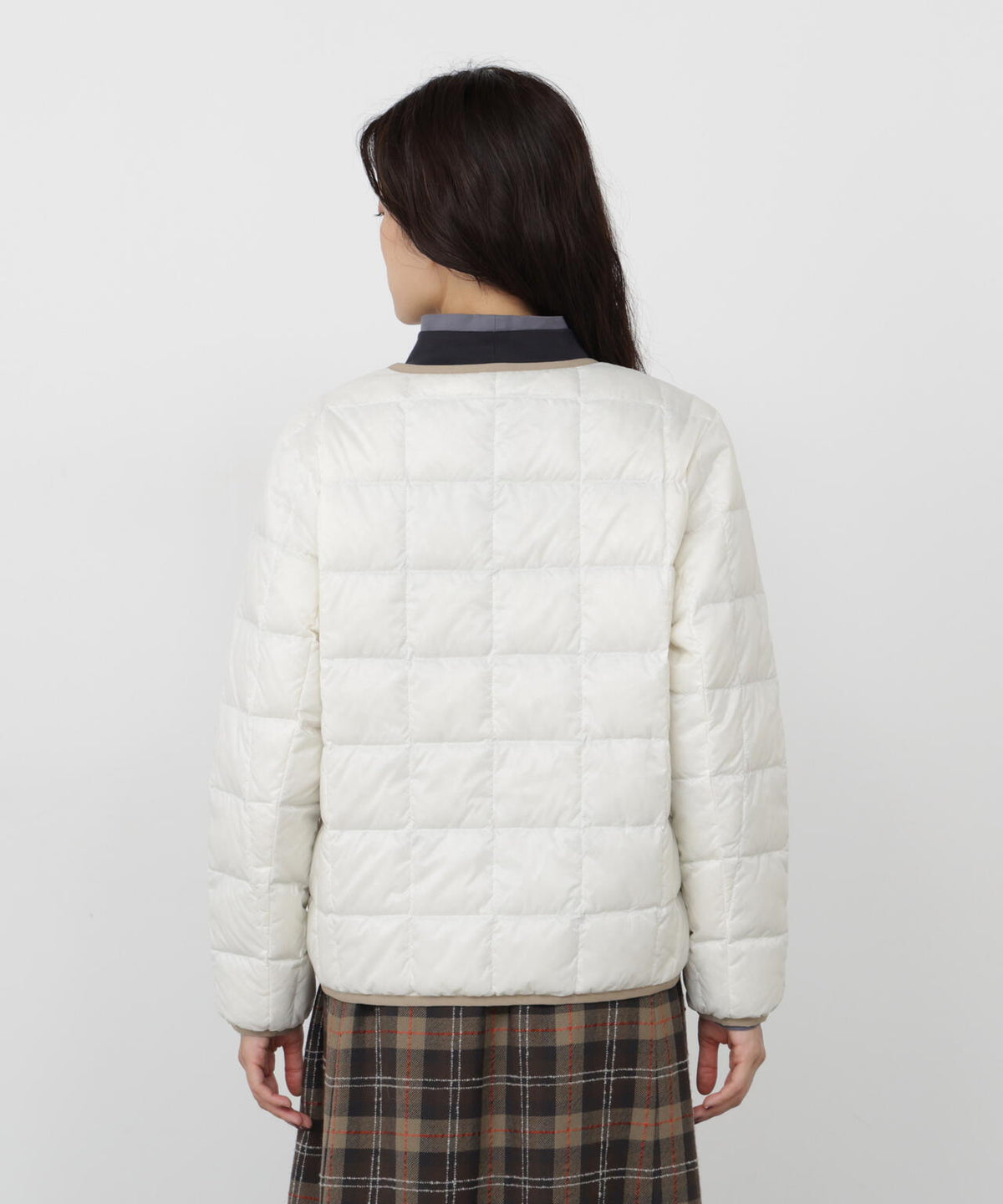 165cm/B:77cm/W:57cm/H:79cm 着用サイズ:M