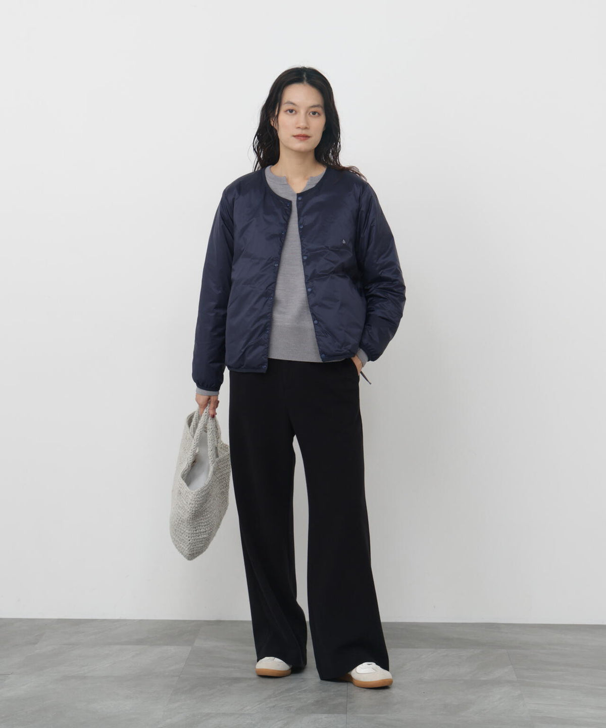 165cm/B:77cm/W:57cm/H:79cm 着用サイズ:M
