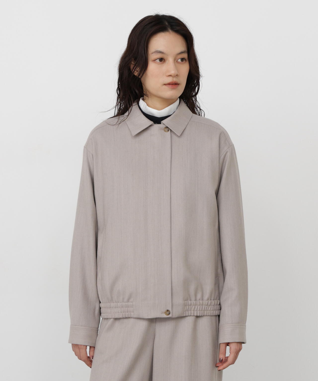 165cm/B:77cm/W:57cm/H:79cm 着用サイズ:M