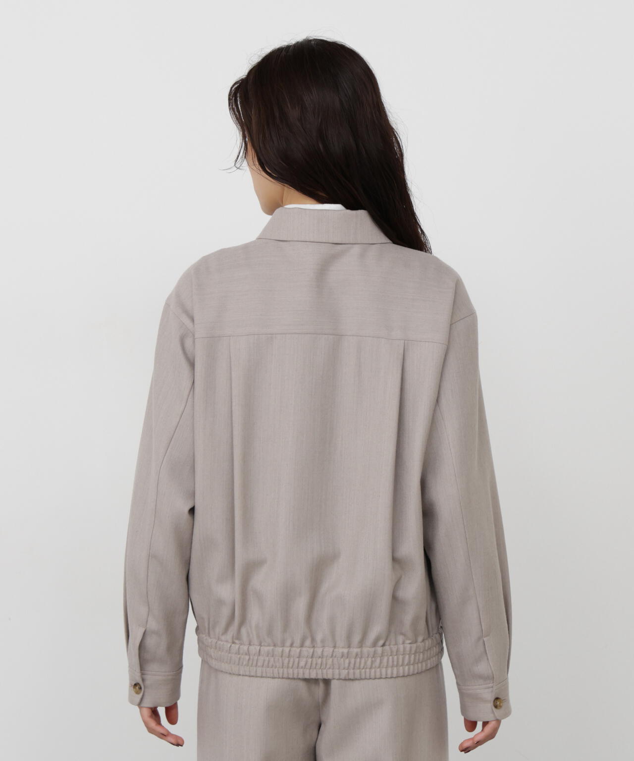 165cm/B:77cm/W:57cm/H:79cm 着用サイズ:M