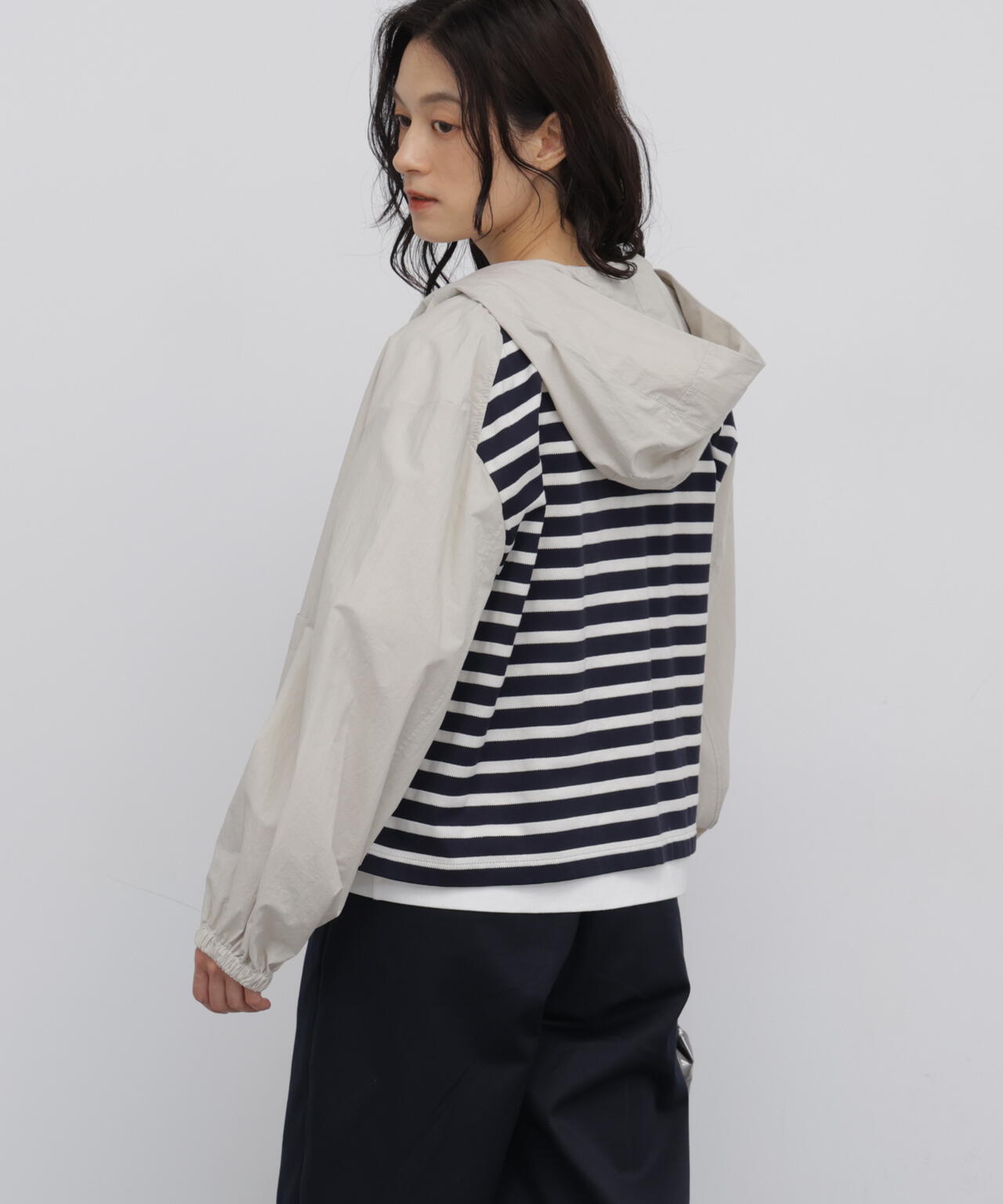 165cm/B:77cm/W:57cm/H:79cm 着用サイズ:M