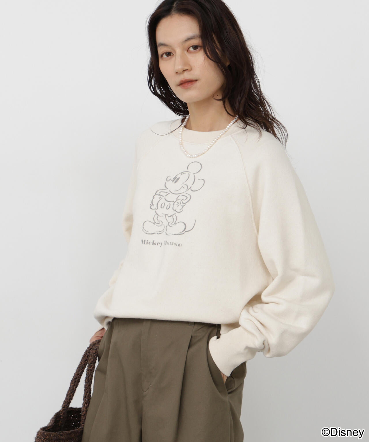 165cm/B:77cm/W:57cm/H:79cm 着用サイズ:M
