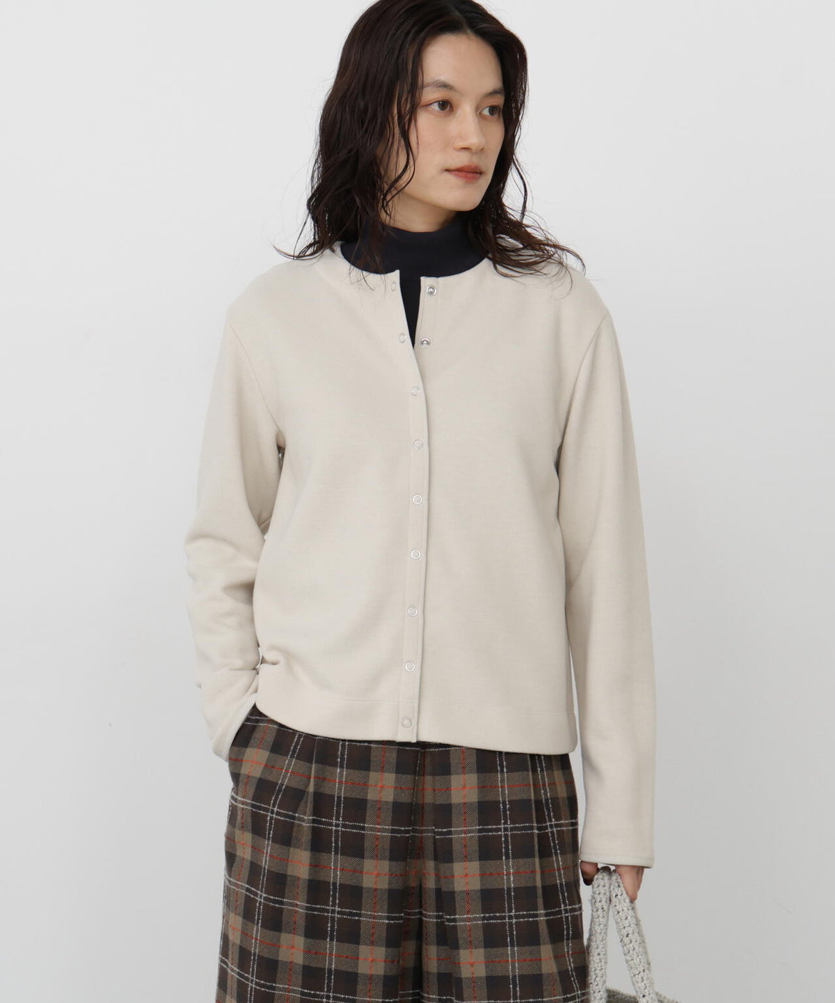 165cm/B:77cm/W:57cm/H:79cm 着用サイズ:M