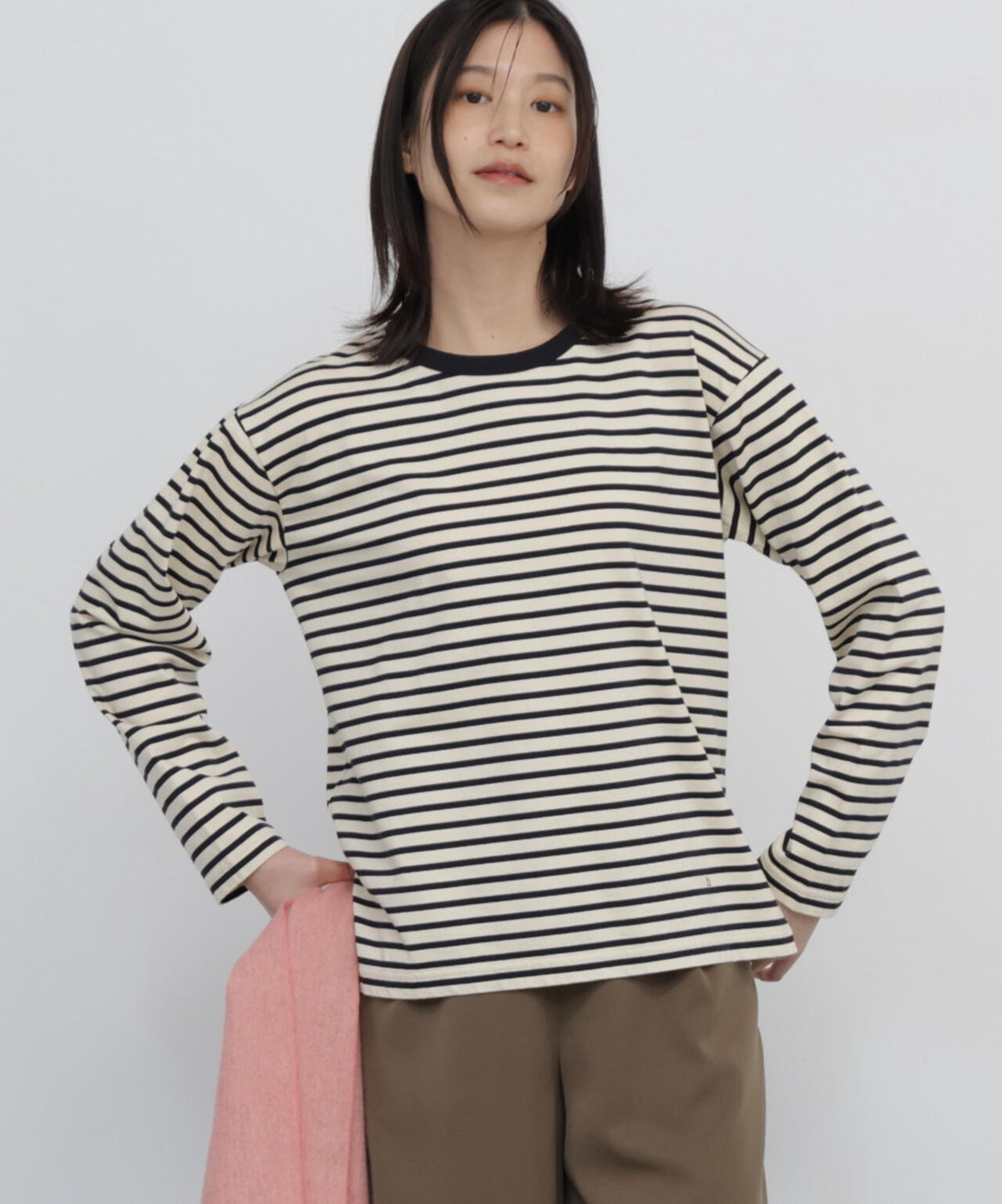 身長168cm B82 W59 H88 着用サイズ:M