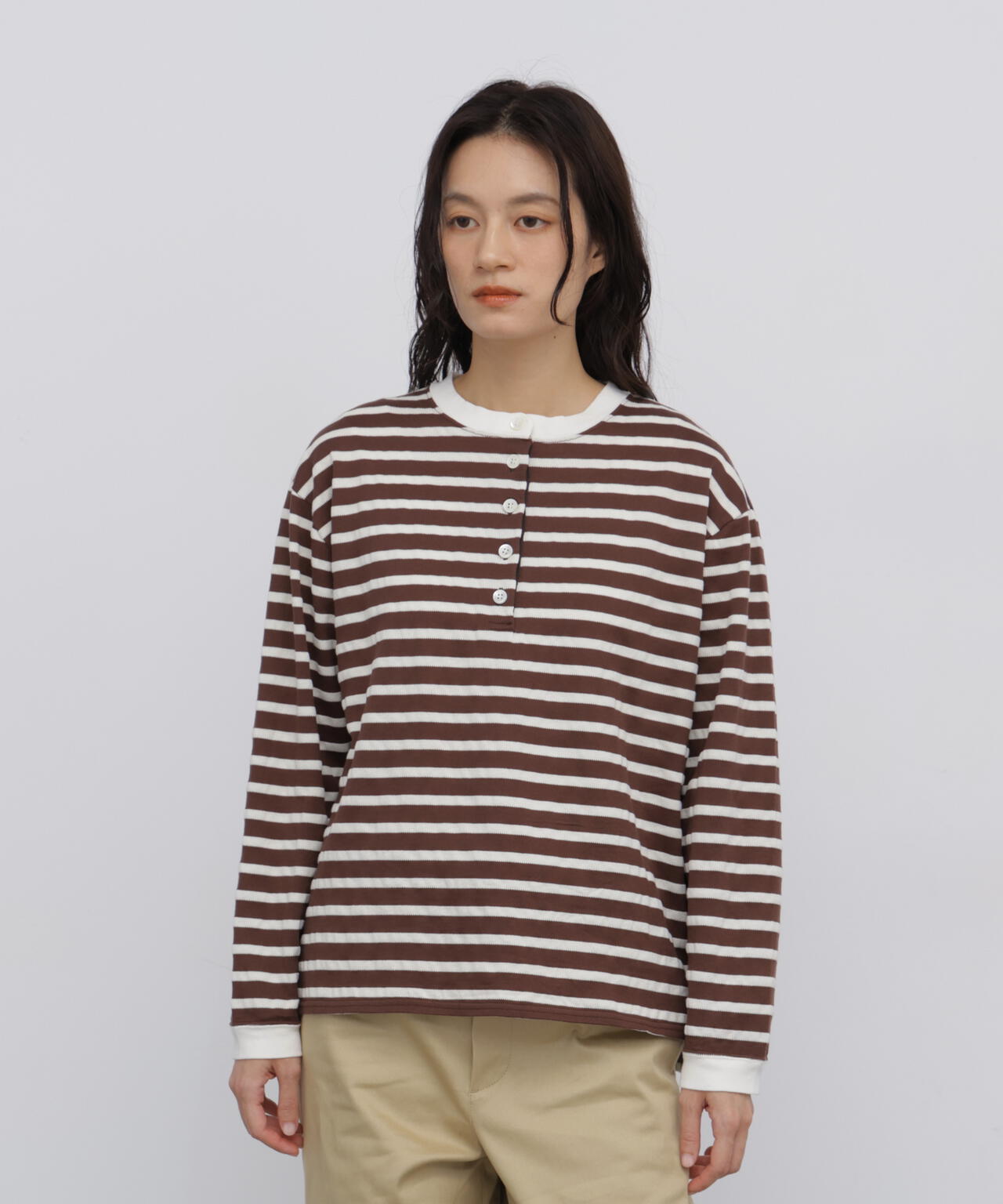 165cm/B:77cm/W:57cm/H:79cm 着用サイズ:M