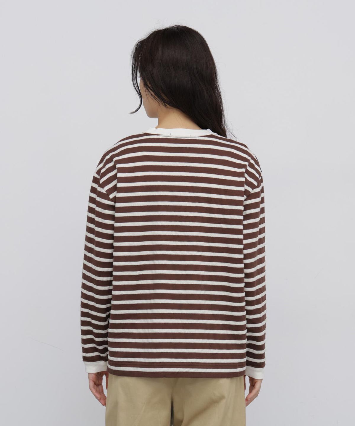 165cm/B:77cm/W:57cm/H:79cm 着用サイズ:M
