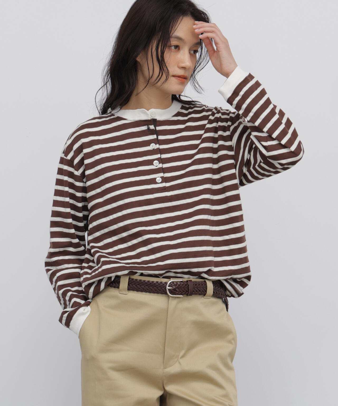 165cm/B:77cm/W:57cm/H:79cm 着用サイズ:M