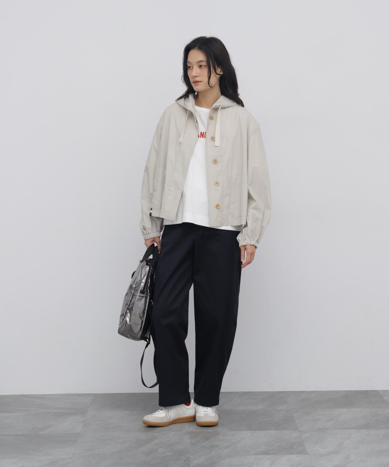 165cm/B:77cm/W:57cm/H:79cm 着用サイズ:M