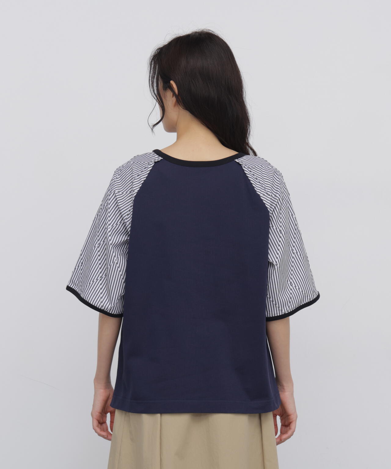 165cm/B:77cm/W:57cm/H:79cm 着用サイズ:M
