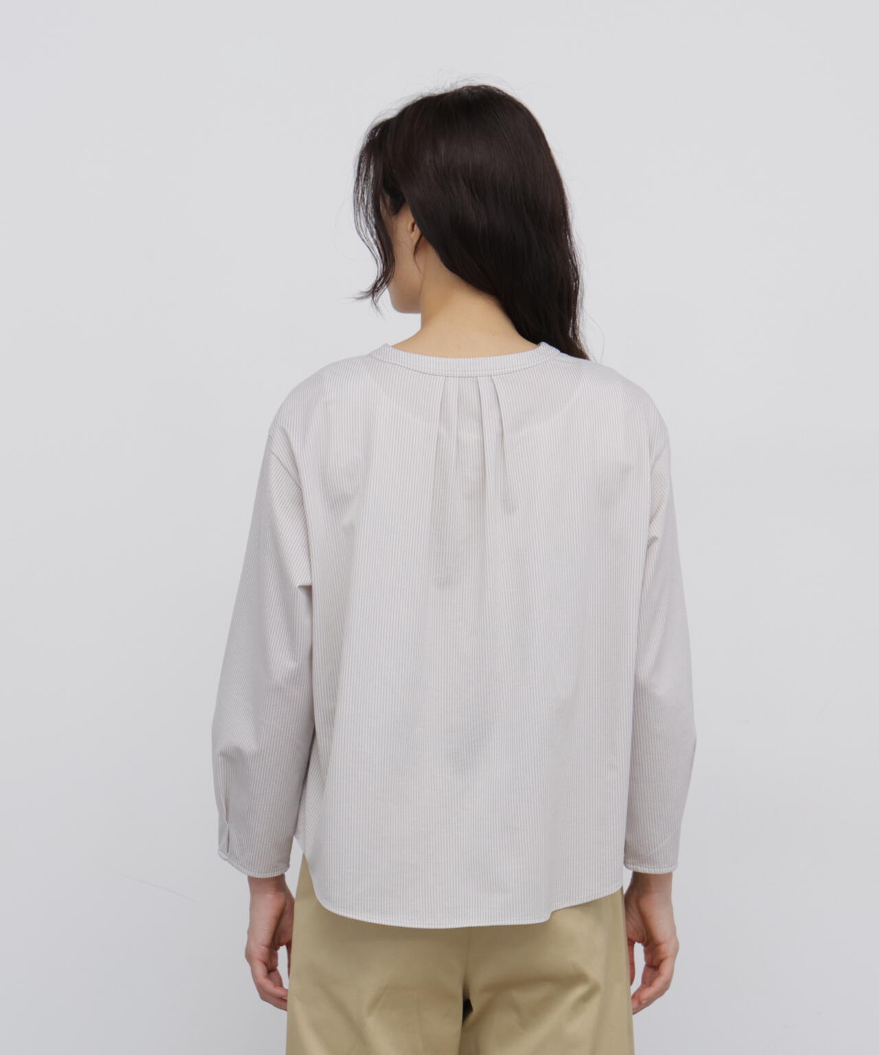 165cm/B:77cm/W:57cm/H:79cm 着用サイズ:M