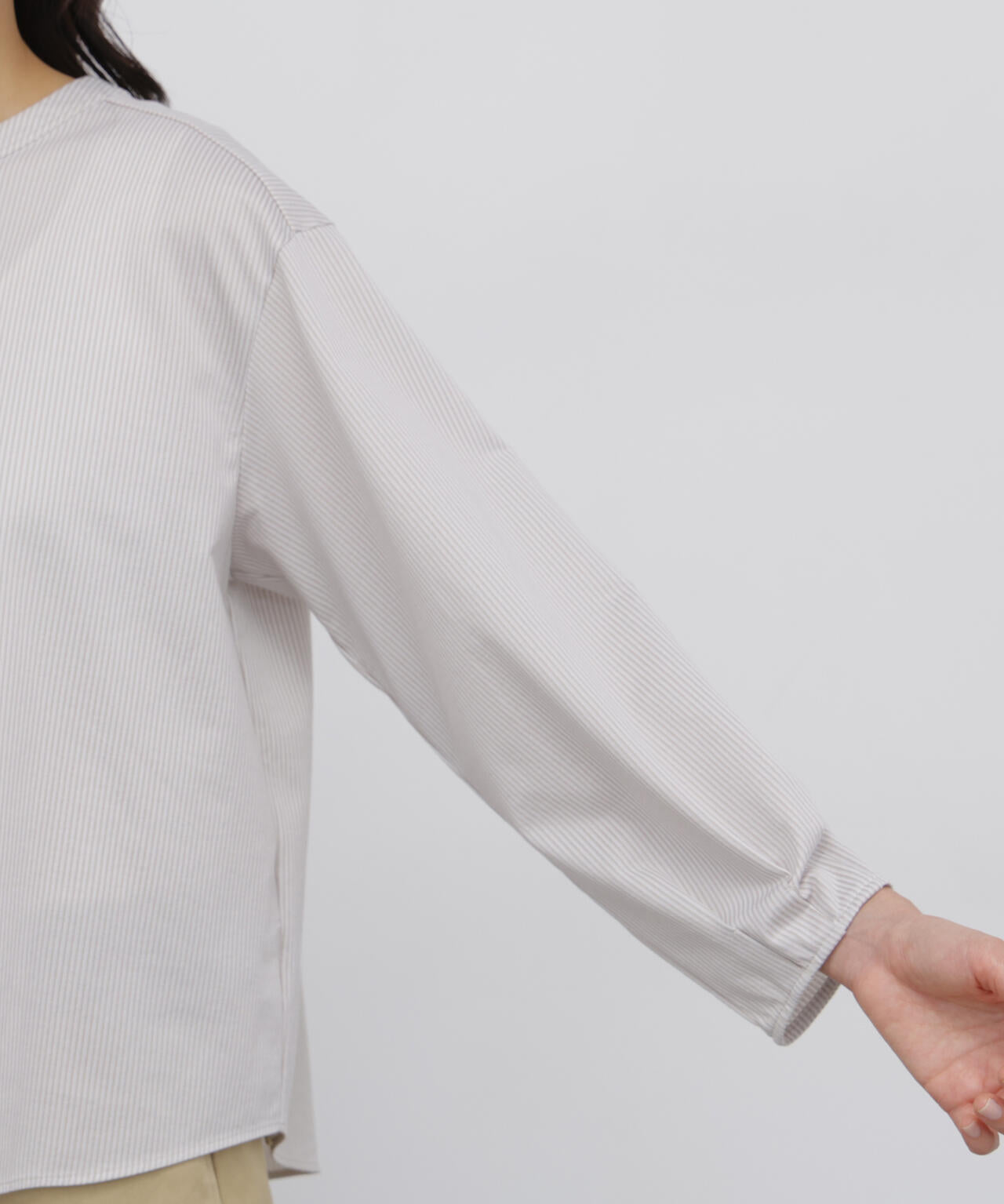 165cm/B:77cm/W:57cm/H:79cm 着用サイズ:M