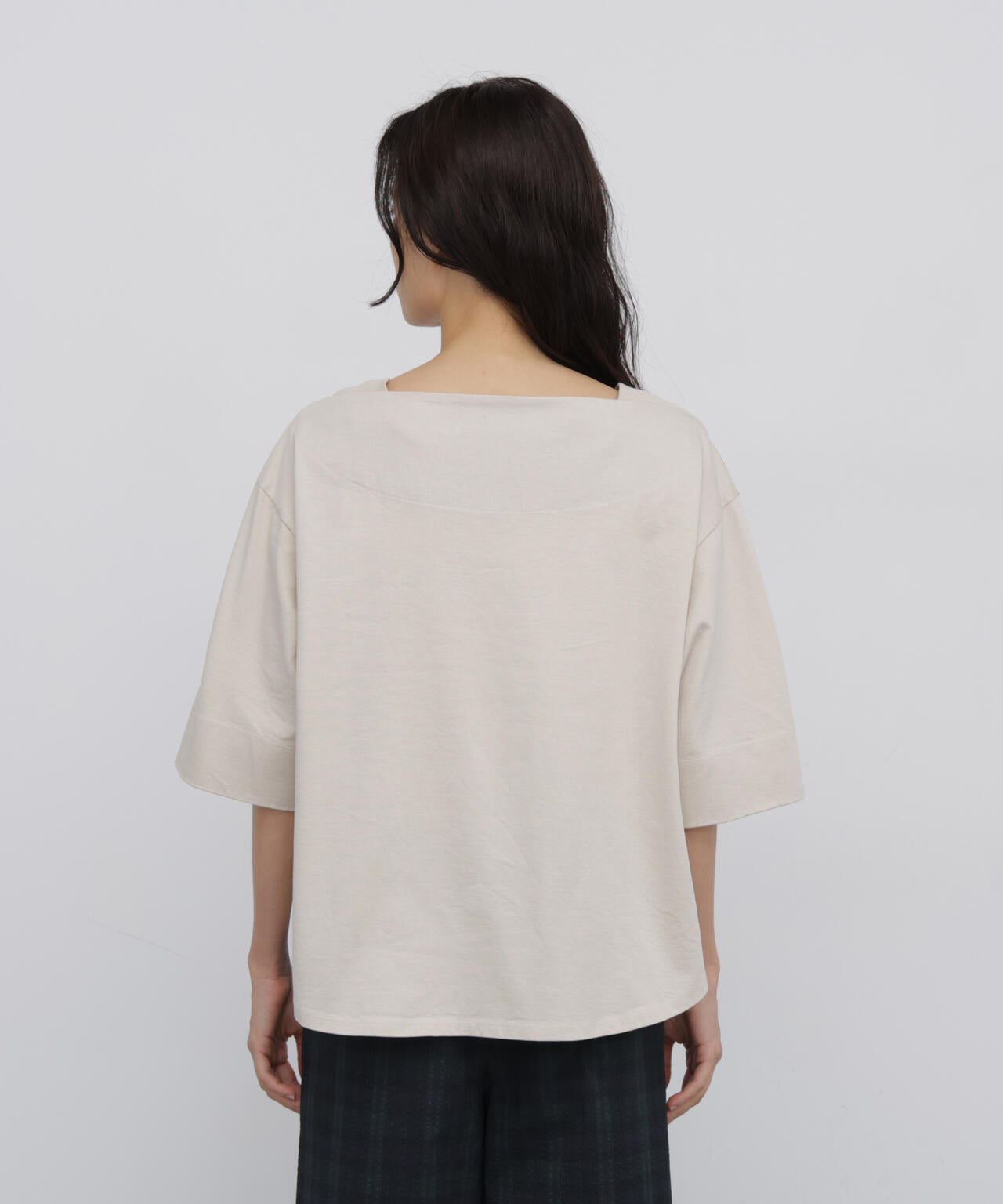 165cm/B:77cm/W:57cm/H:79cm 着用サイズ:M