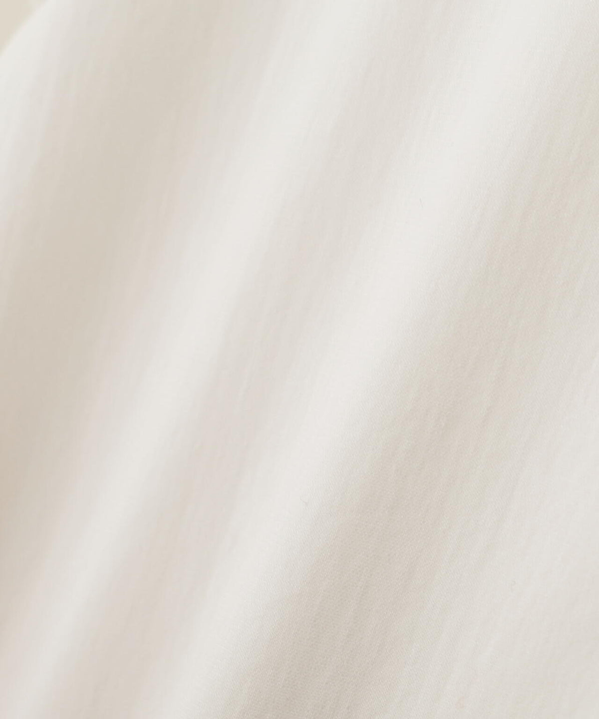 《大人気!袖丈変更追加 / 洗える》スタンドフリルカットソー
