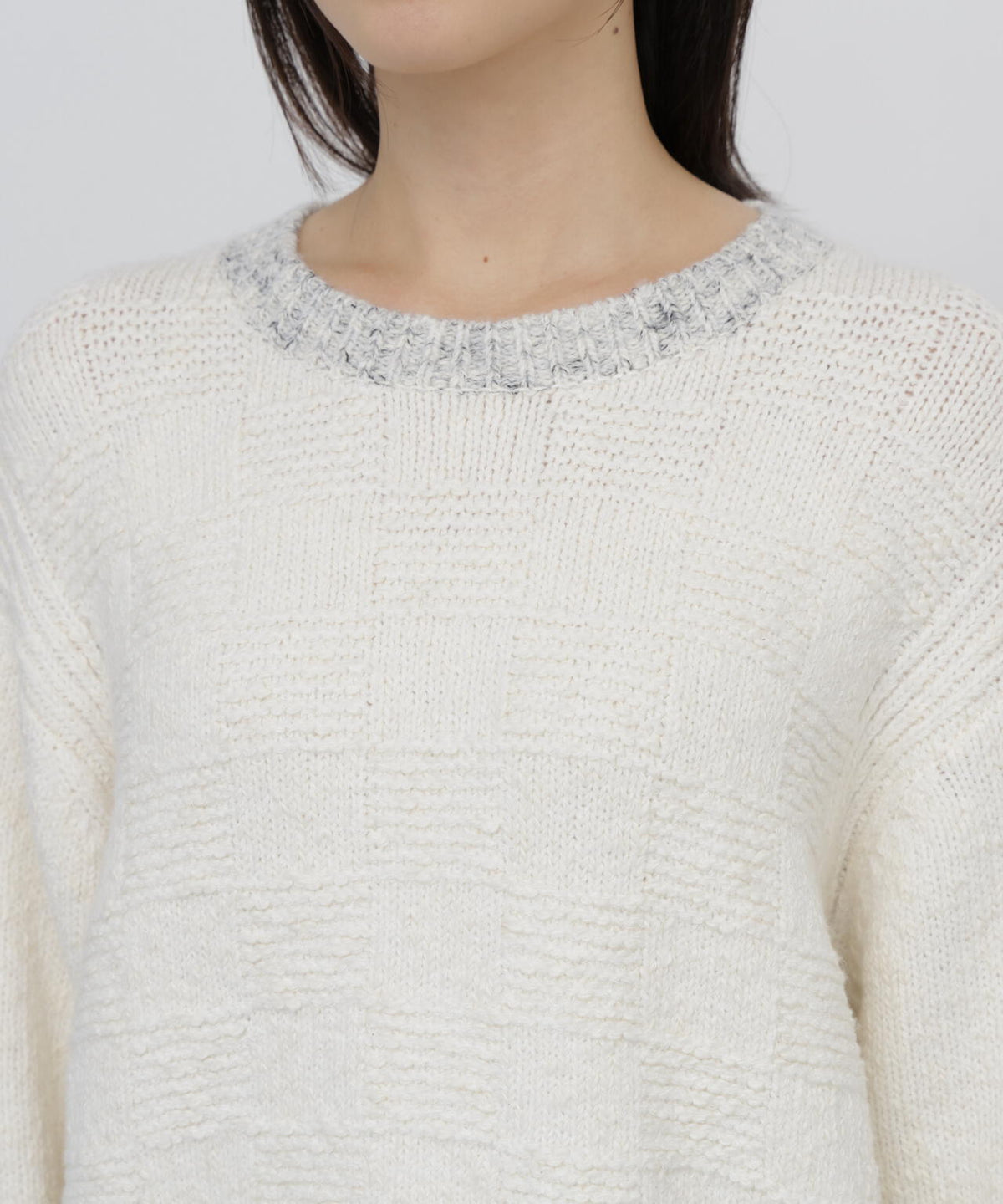 身長168cm B82 W59 H88 着用サイズ:M