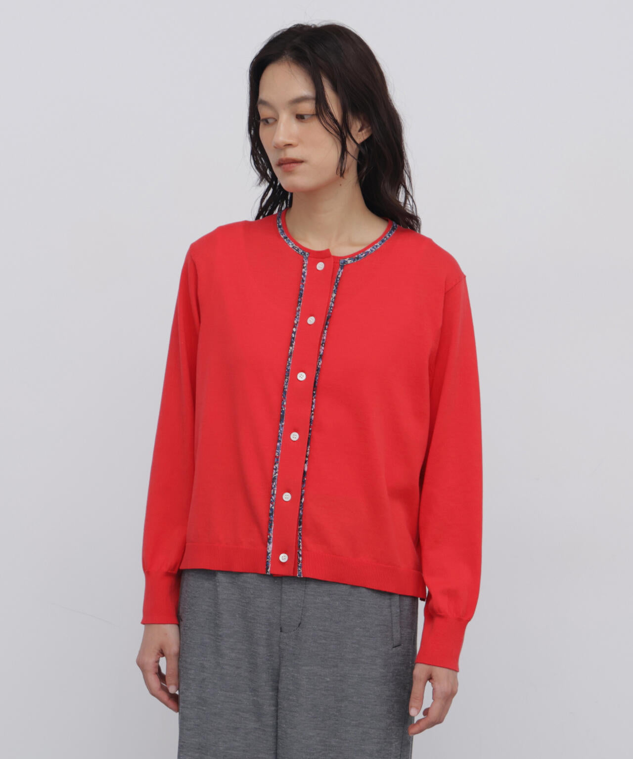 165cm/B:77cm/W:57cm/H:79cm 着用サイズ:M