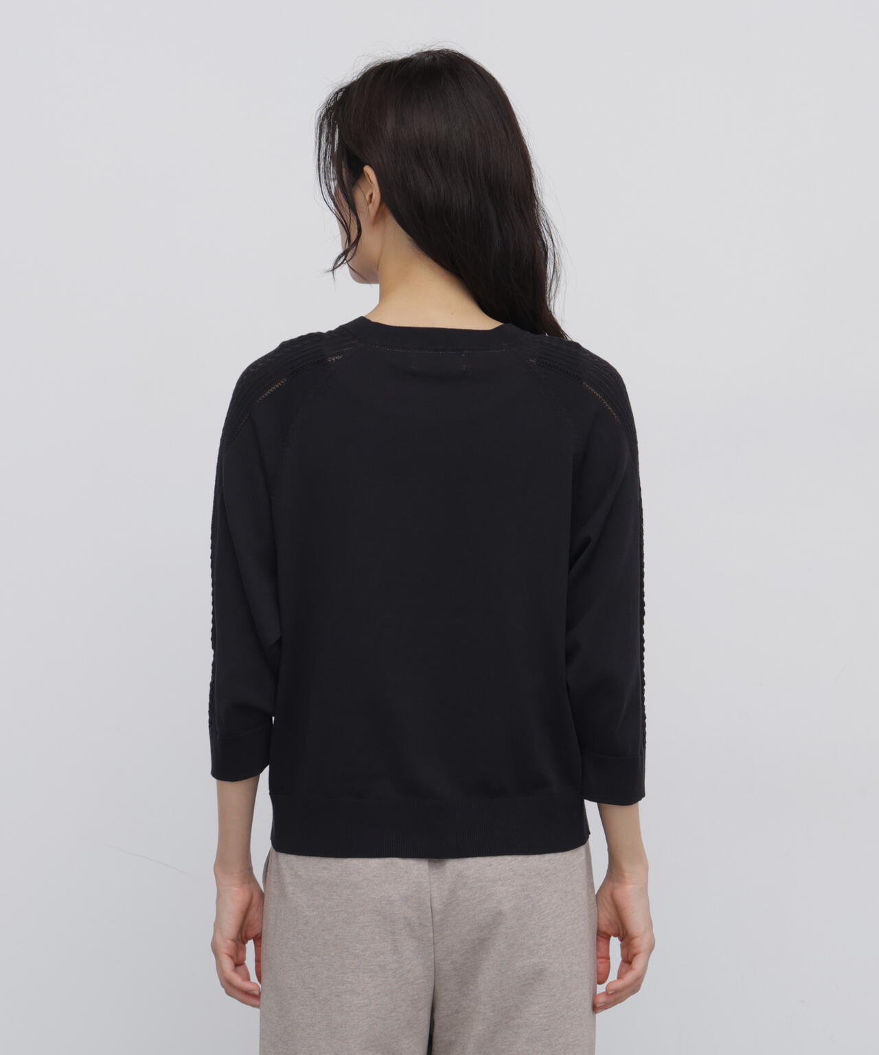165cm/B:77cm/W:57cm/H:79cm 着用サイズ:M
